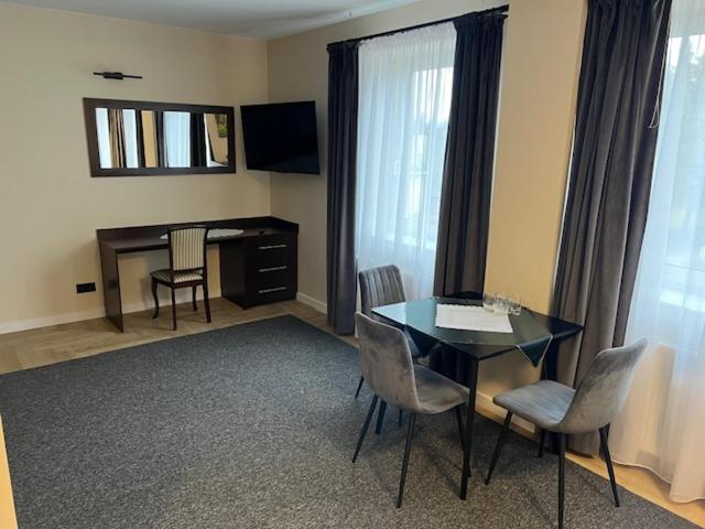 Hotel Baltazar Pułtusk Kültér fotó